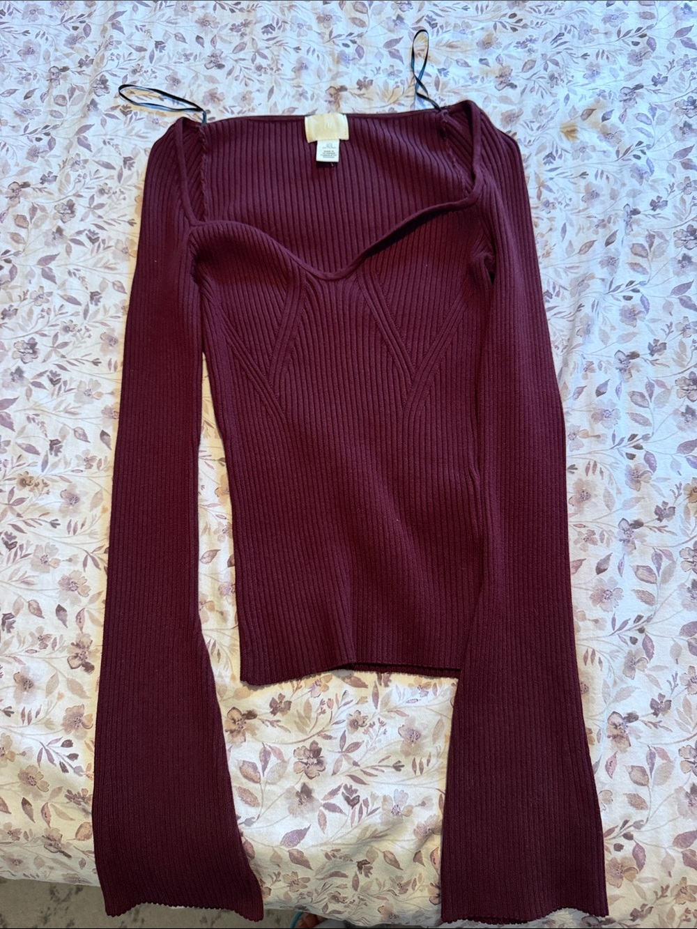 H&M Off-Shoulder Ribbed Sweater - Burgundy - Picture 2 of 3